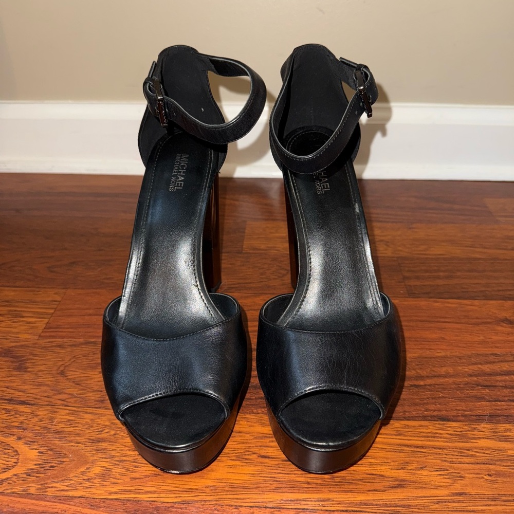 Michael Kors Paloma Black and Silver Platform Sandals - Picture 3 of 11